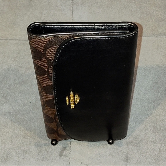 NWOT COACH SIGNATURE MONOGRAM TRI-FOLD LONG SNAP WALLET COATED CANVAS & LEATHER - Picture 3 of 15